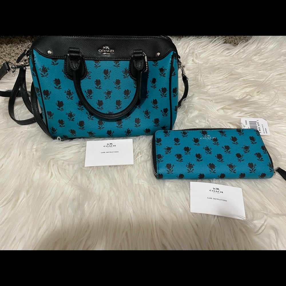 ☀️Coach Purse & Wallet☀️